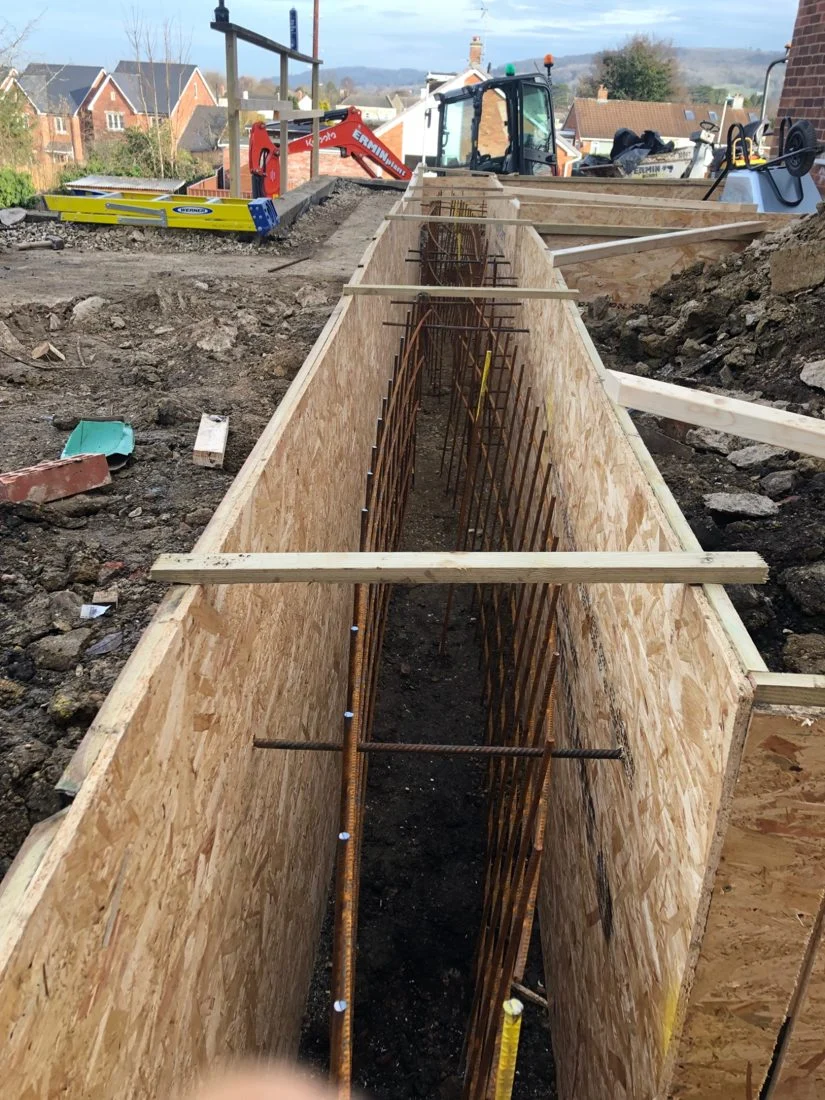 From another DaNeW project: foundation formwork and reinforcement before concreting. Ground conditions and the engineered design affect the scope and cost.